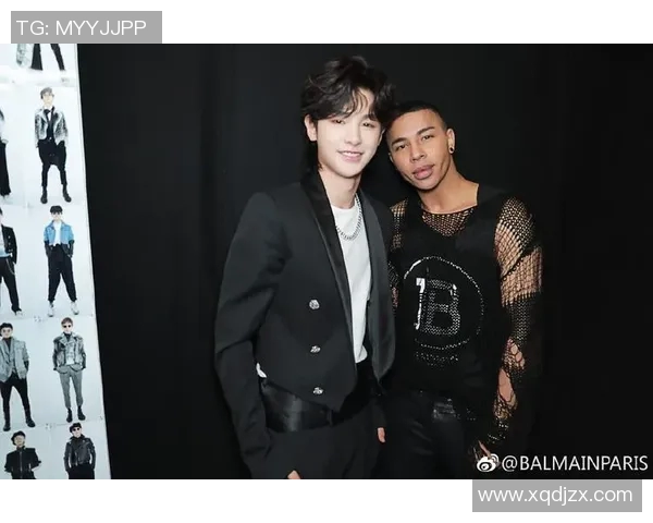 潘晓婷与足球明星亲密合影展现运动魅力与友谊的精彩瞬间